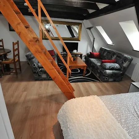 Apartman Paola, Pamela, Patricia Et Pascale