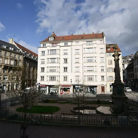 Paola, Pamela, Patricia Et Pascale Apartman *