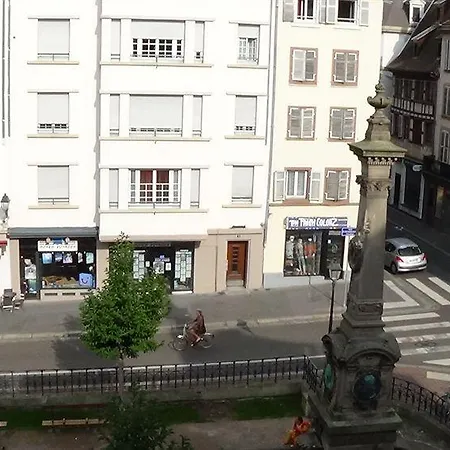 Paola, Pamela, Patricia Et Pascale * Strasbourg