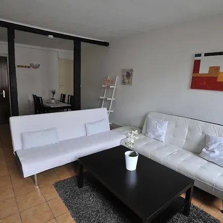 Paola, Pamela, Patricia Et Pascale Apartament *