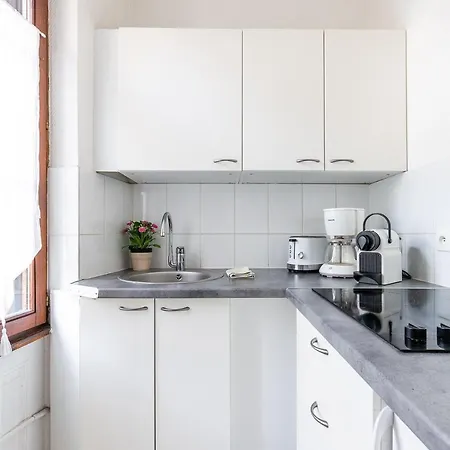 Apartman Paola, Pamela, Patricia Et Pascale