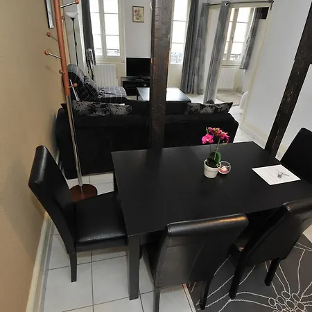 Apartament Paola, Pamela, Patricia Et Pascale